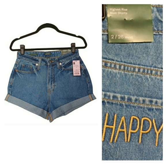 WILD FABLE "HAPPY" Embroidered Pocket Denim Highest Rise Mom Shorts Size 2 NWT - Picture 1 of 11